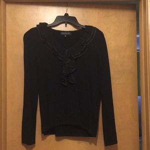 Long sleeve knit top